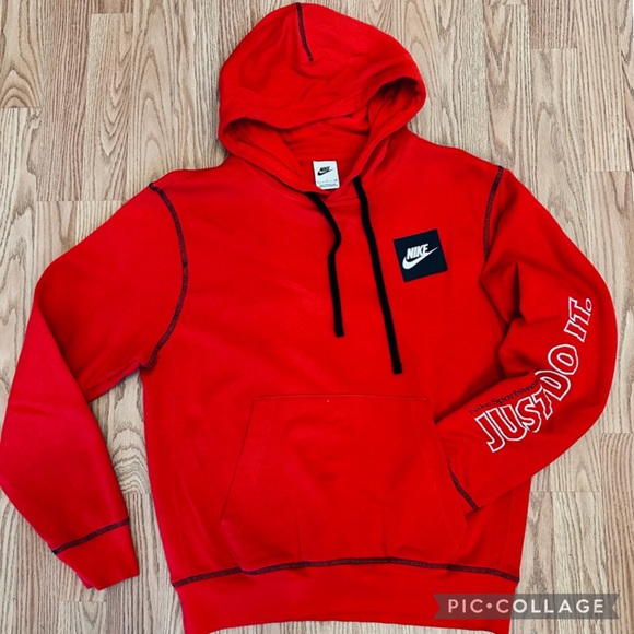 Nike Sportswear Pullover Hoodie - Picture 6 of 8